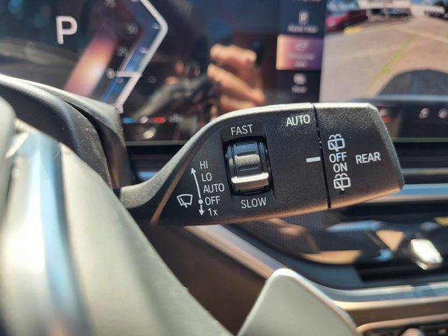 Photo of 2026 Alpine White BMW X5