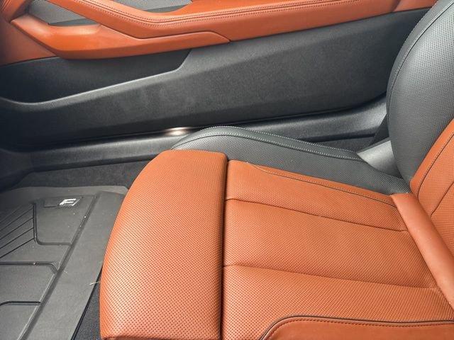 Photo of 2025 Black Sapphire Metallic BMW M850