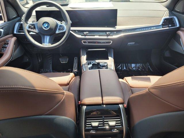 Photo of 2026 Carbon Black Metallic BMW X5