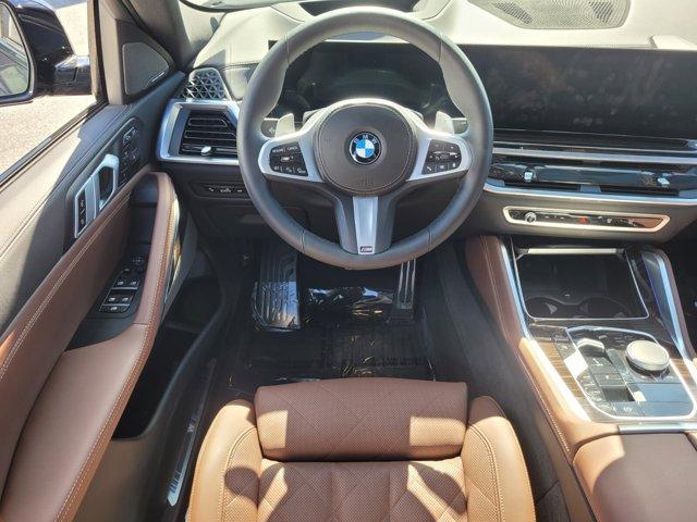 Photo of 2025 Carbon Black Metallic BMW X6
