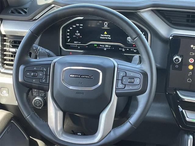 Photo of 2023 Onyx Black GMC Sierra 1500