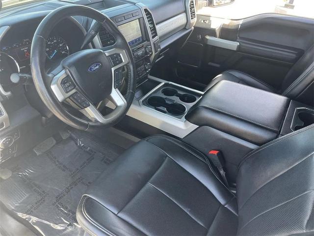 Photo of 2021 Oxford White Ford F-250