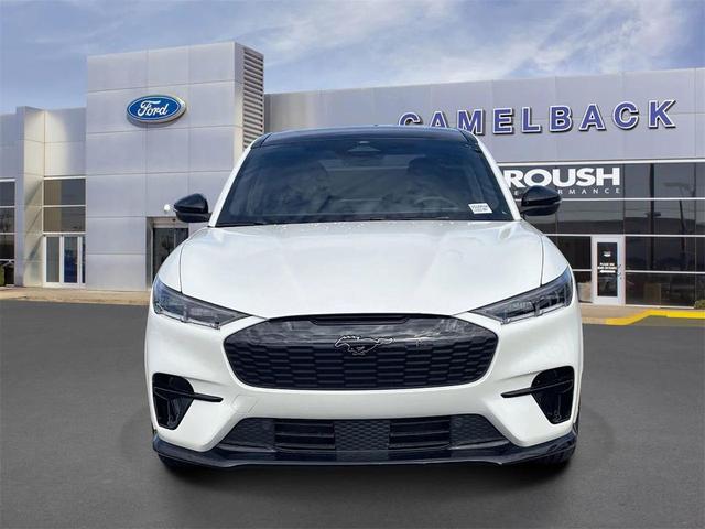 Photo of 2021 White Metallic Ford Mustang Mach-E