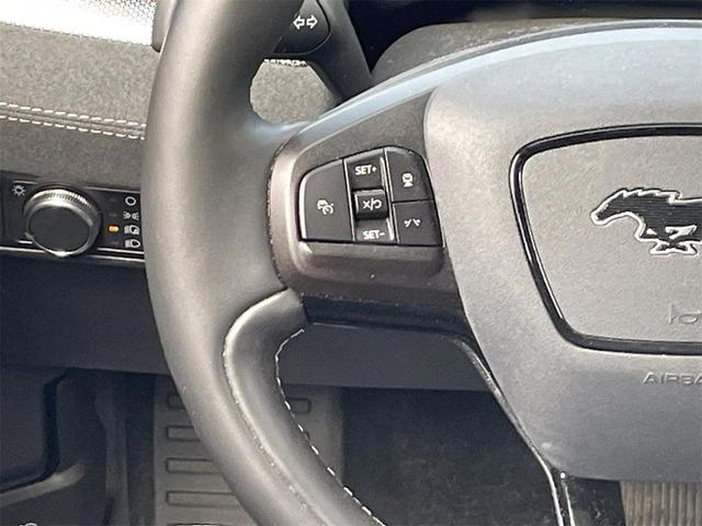 Photo of 2021 White Metallic Ford Mustang Mach-E