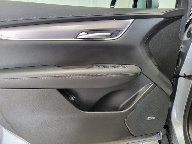 Photo of 2025 Argent Silver Metallic Cadillac XT5