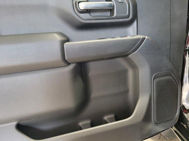 Photo of 2025 Black Chevrolet Silverado 2500