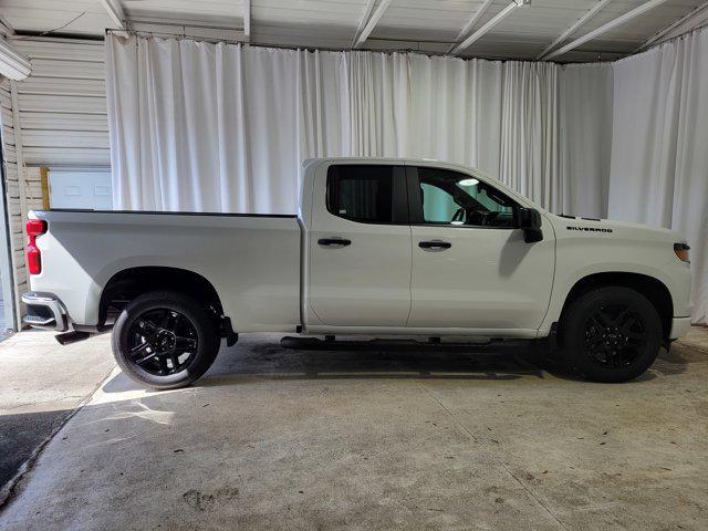 Photo of 2025 Summit White Chevrolet Silverado 1500