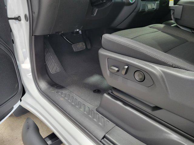 Photo of 2025 Summit White Chevrolet Silverado 1500