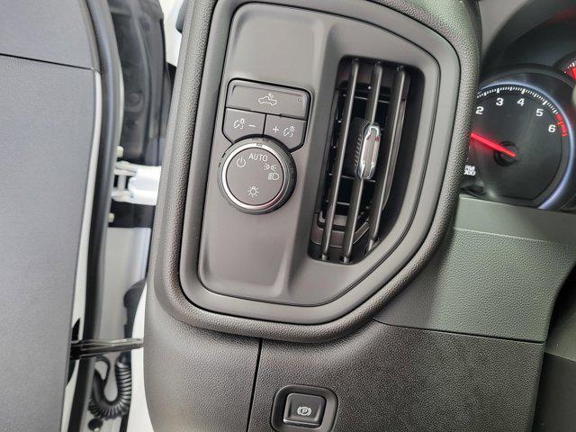 Photo of 2025 Summit White Chevrolet Silverado 1500