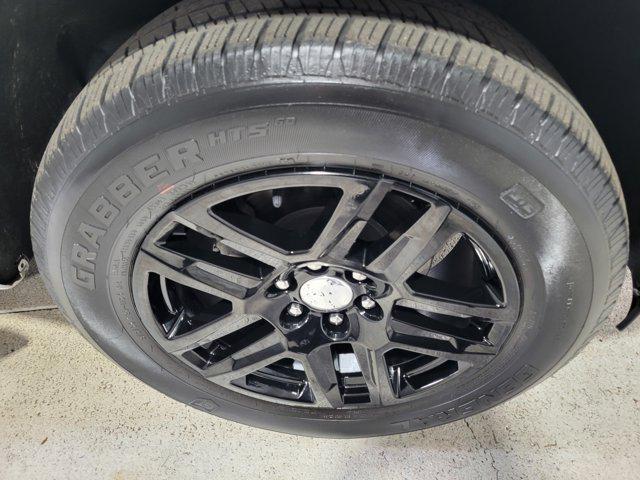 Photo of 2023 Summit White Chevrolet Silverado 1500
