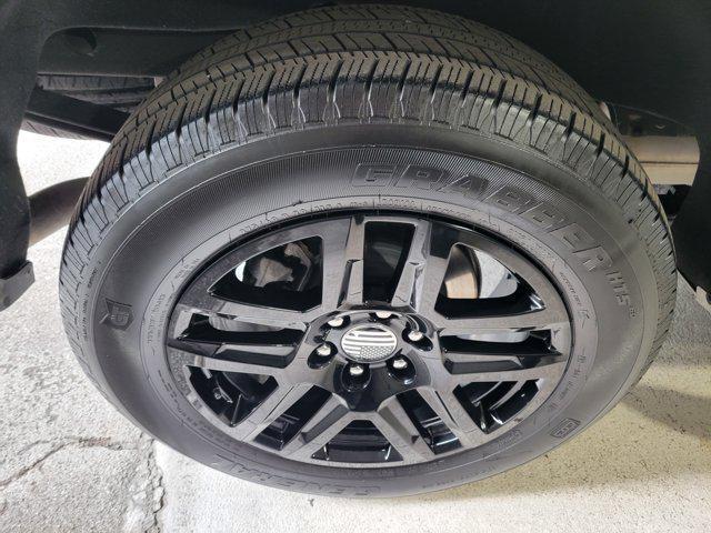 Photo of 2023 Summit White Chevrolet Silverado 1500