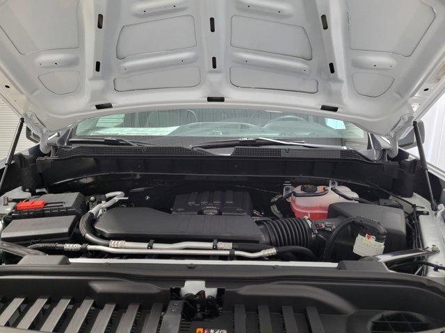 Photo of 2025 Summit White Chevrolet Silverado 1500