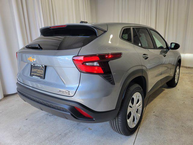 Photo of 2025 Sterling Gray Metallic Chevrolet Trax