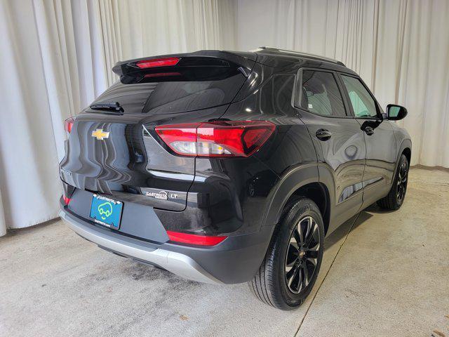 Photo of 2023 Mosaic Black Metallic Chevrolet Trailblazer
