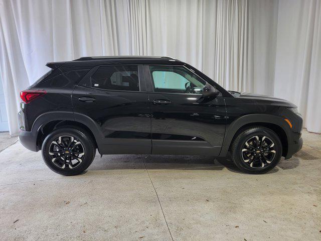 Photo of 2023 Mosaic Black Metallic Chevrolet Trailblazer