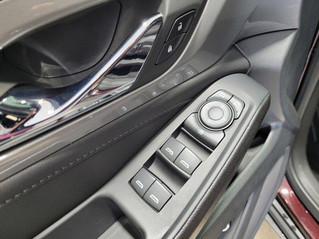 Photo of 2023 Black Cherry Metallic Chevrolet Traverse