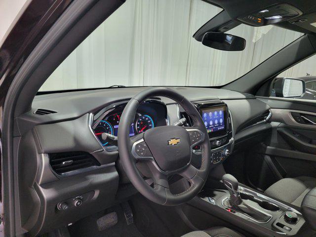 Photo of 2023 Black Cherry Metallic Chevrolet Traverse