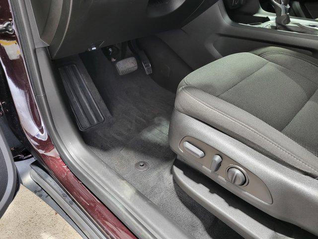 Photo of 2023 Black Cherry Metallic Chevrolet Traverse