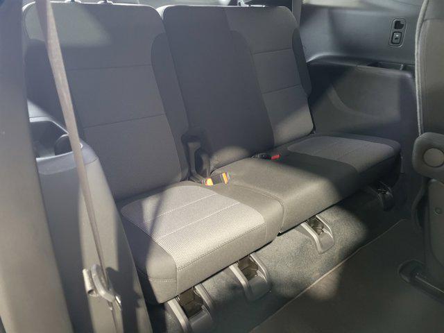 Photo of 2023 Black Cherry Metallic Chevrolet Traverse