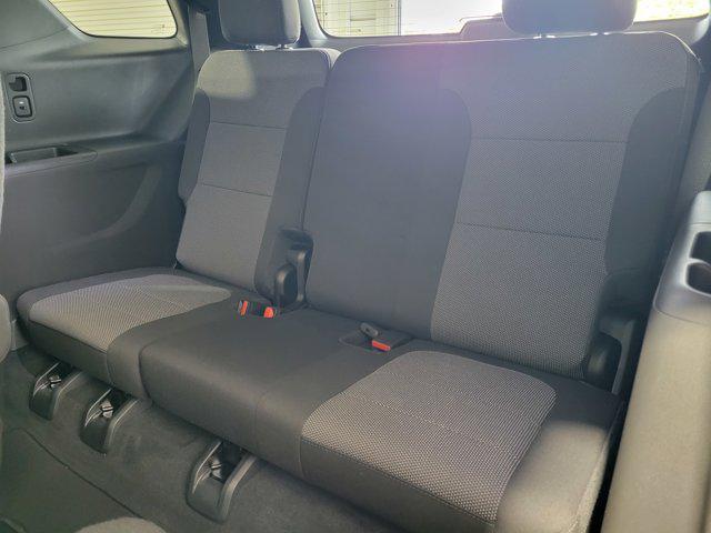 Photo of 2023 Black Cherry Metallic Chevrolet Traverse