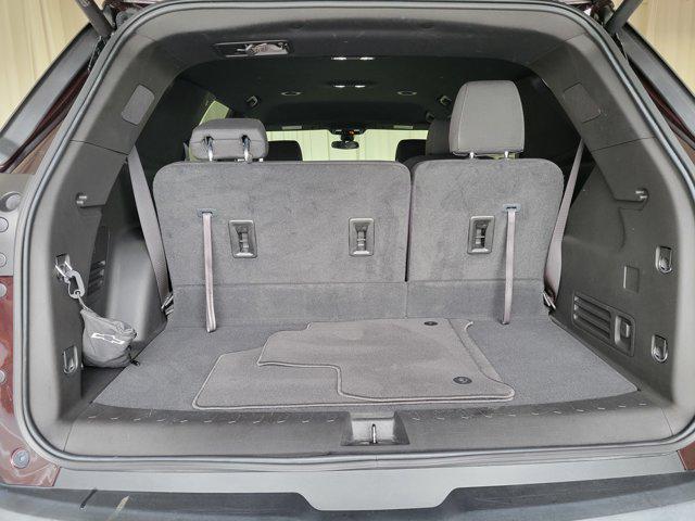 Photo of 2023 Black Cherry Metallic Chevrolet Traverse