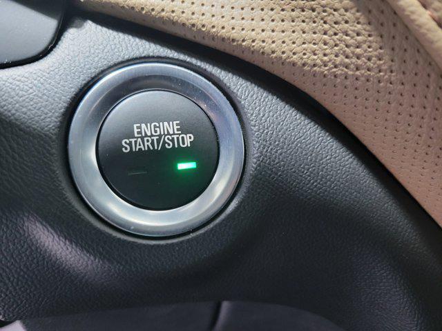 Photo of 2022 Summit White Chevrolet Equinox