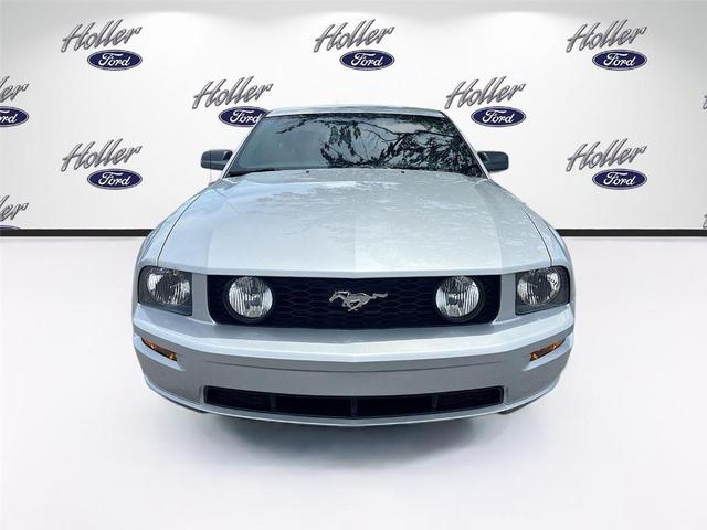 Photo of 2006 Satin Silver Metallic Ford Mustang