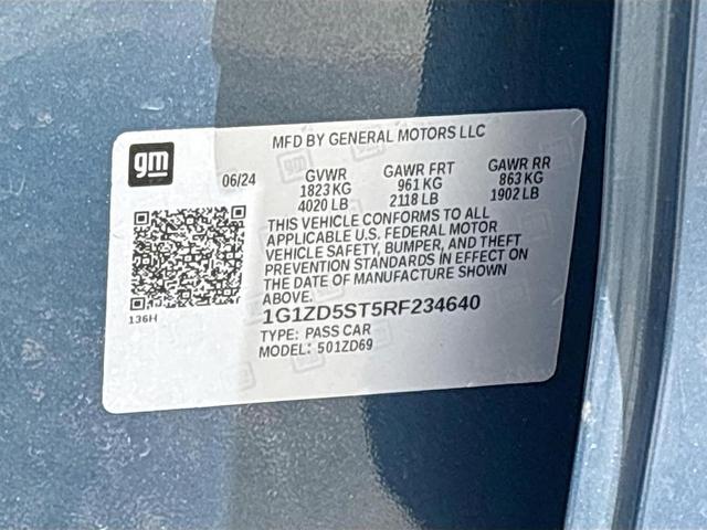 Photo of 2024 Lakeshore Blue Metallic Chevrolet Malibu