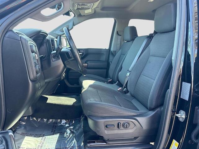 Photo of 2019 Black Chevrolet Silverado 1500