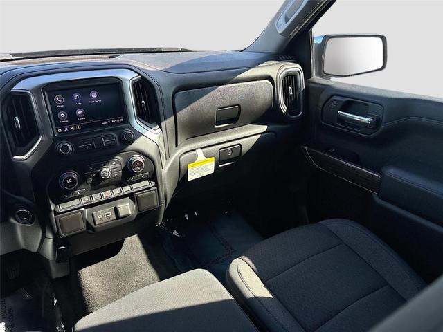 Photo of 2019 Black Chevrolet Silverado 1500