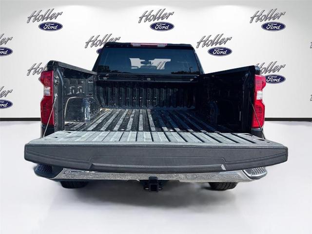 Photo of 2019 Black Chevrolet Silverado 1500