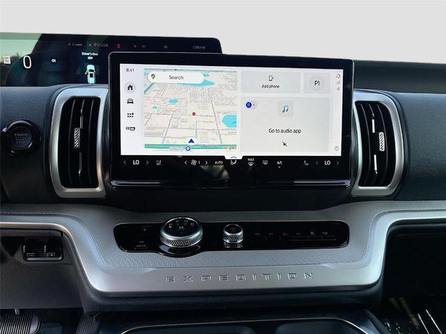 Photo of 2025 Agate Black Metallic Ford Expedition
