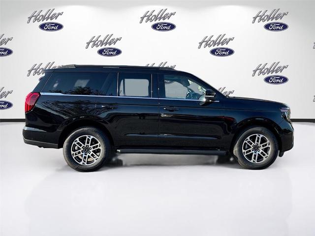 Photo of 2025 Agate Black Metallic Ford Expedition