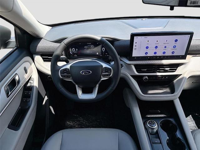 Photo of 2025 Carbonized Gray Metallic Ford Explorer