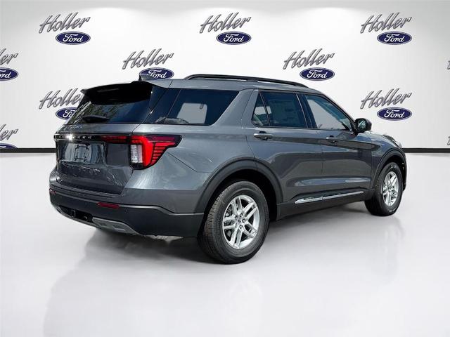 Photo of 2025 Carbonized Gray Metallic Ford Explorer