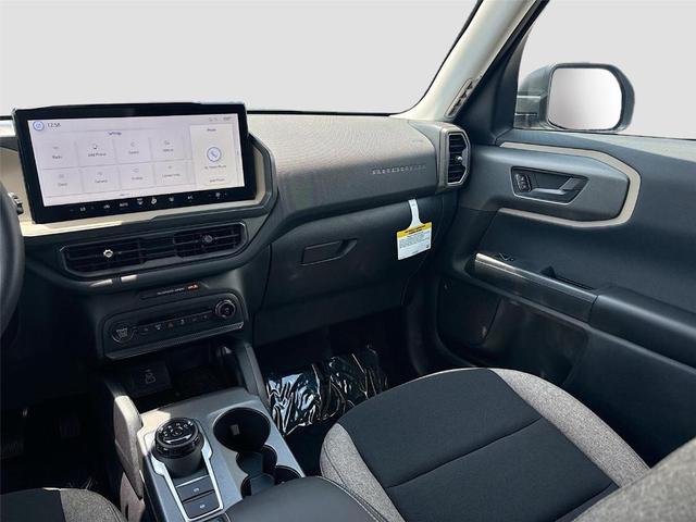 Photo of 2025 Azure Gray Metallic Ford Bronco Sport
