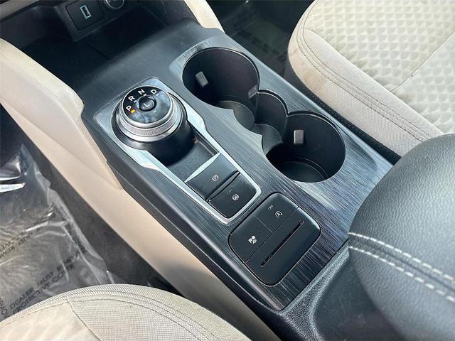Photo of 2020 Ingot Silver Metallic Ford Escape