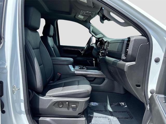 Photo of 2024 Summit White Chevrolet Silverado 2500
