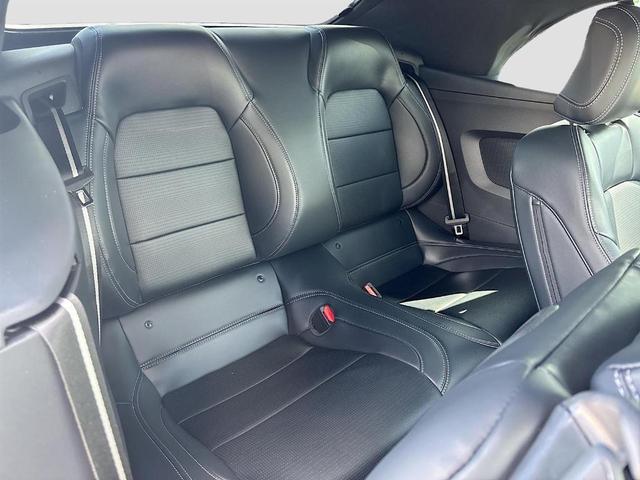 Photo of 2025 Wimbledon White Ford Mustang