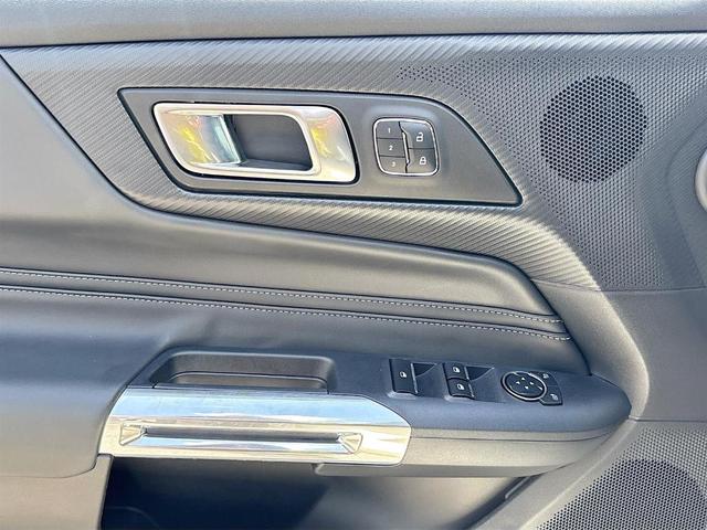 Photo of 2025 Wimbledon White Ford Mustang