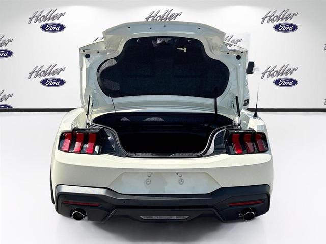 Photo of 2025 Wimbledon White Ford Mustang