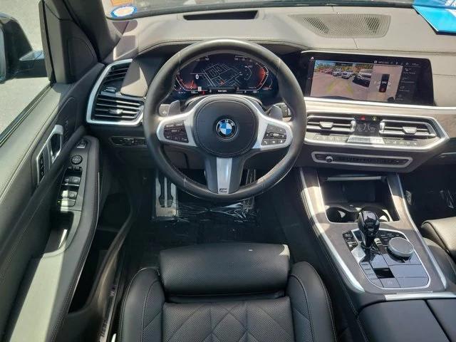 Photo of 2023 Black Sapphire Metallic BMW X5