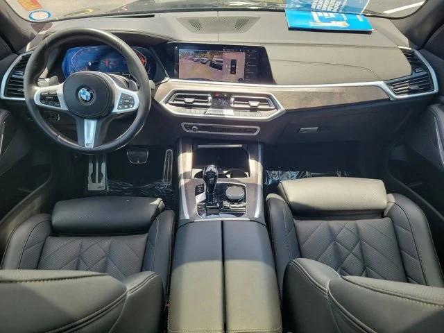 Photo of 2023 Black Sapphire Metallic BMW X5
