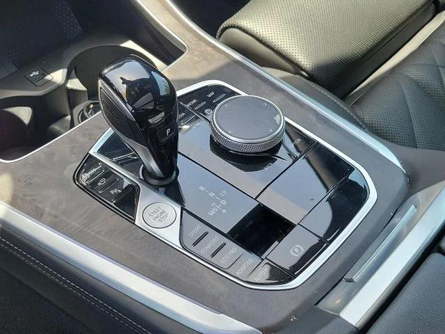 Photo of 2023 Black Sapphire Metallic BMW X5