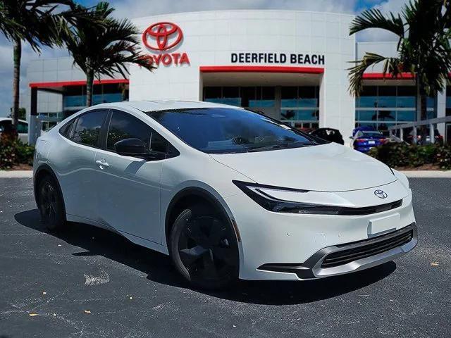 Photo of 2025 Wind Chill Pearl Toyota Prius Plug-In Hybrid