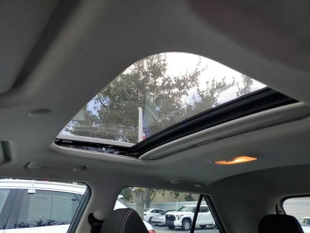 Photo of 2021 Galactic Gray Hyundai VENUE