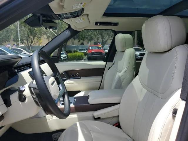 Photo of 2024 Gold Land Rover Range Rover