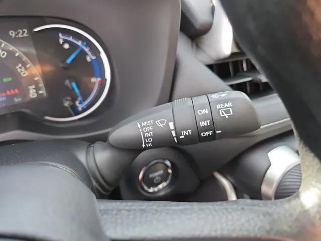 Photo of 2025 Ice Cap Toyota RAV4 Hybrid