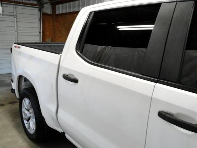 Photo of 2020 White Chevrolet Silverado 1500