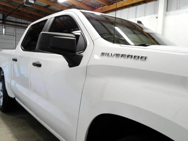 Photo of 2020 White Chevrolet Silverado 1500